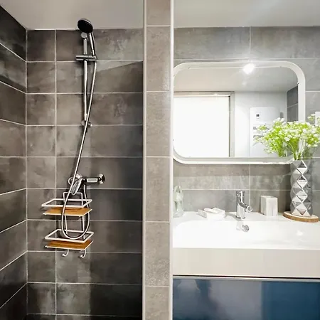 Appartement Le Délice - cocon chic et lumineux à Nîmes Extérieur photo